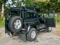 LAND ROVER DEFENDER 90