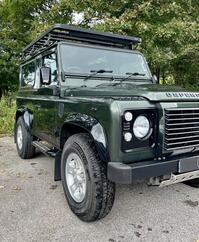 LAND ROVER DEFENDER 90