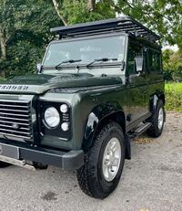 LAND ROVER DEFENDER 90