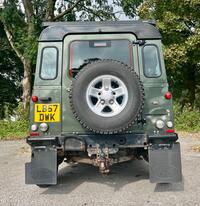 LAND ROVER DEFENDER 90