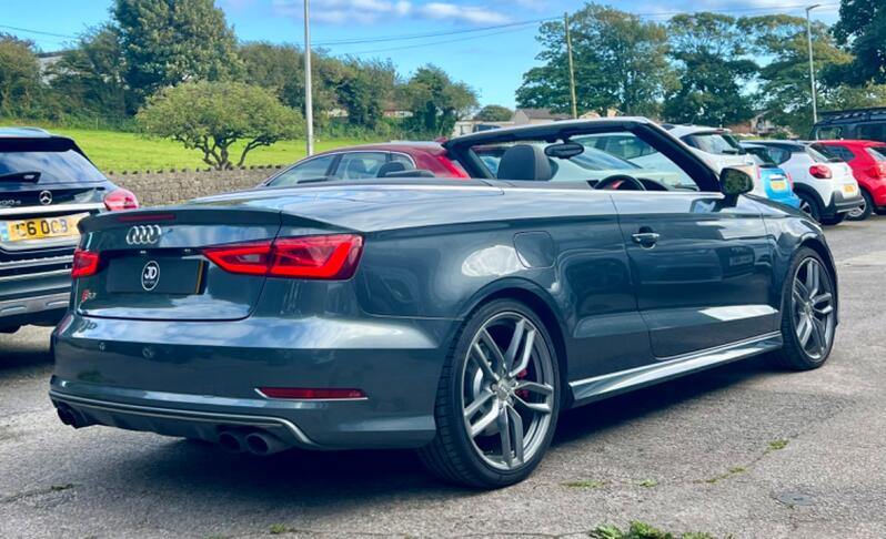 AUDI S3