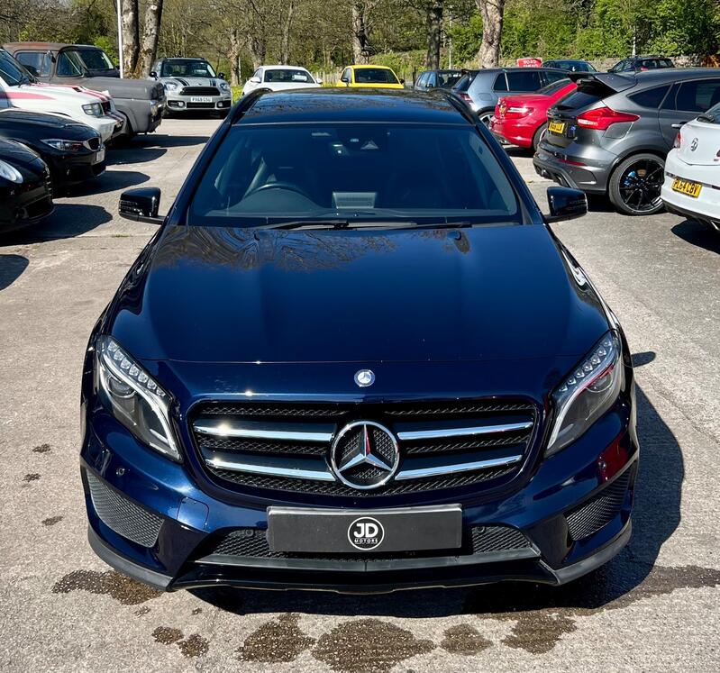 MERCEDES-BENZ GLA CLASS
