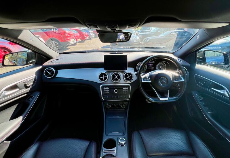 MERCEDES-BENZ GLA CLASS