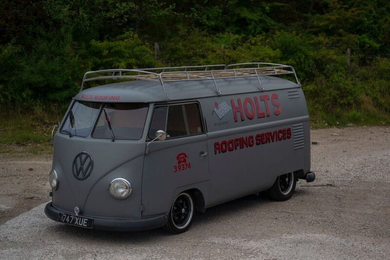 VOLKSWAGEN TRANSPORTER